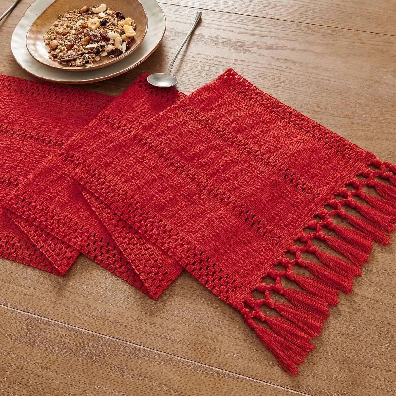 Chemin de Table Lin Rouge - Tissage Passion Franges Dramatique