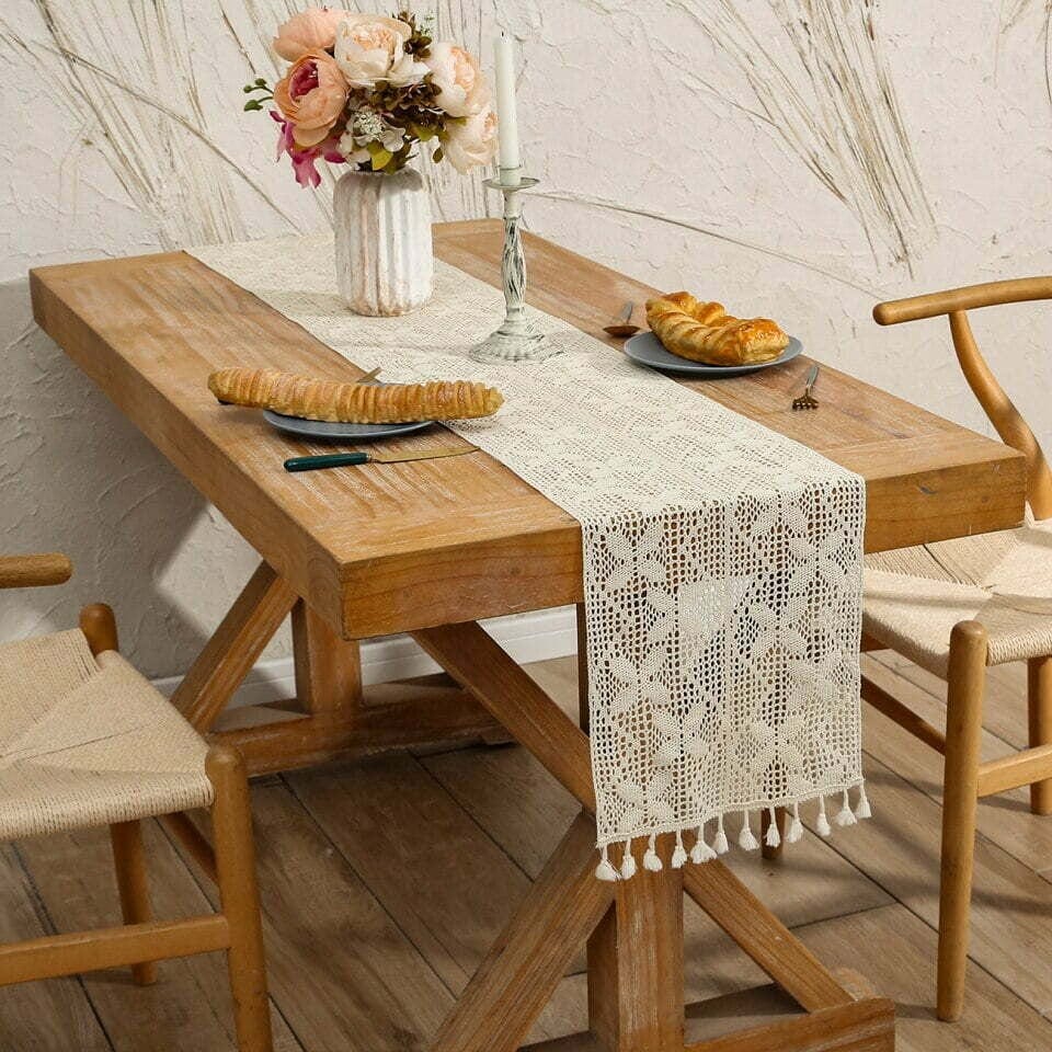 Chemin de Table Marguerite - Dentelle Crochet Beige Artisanal