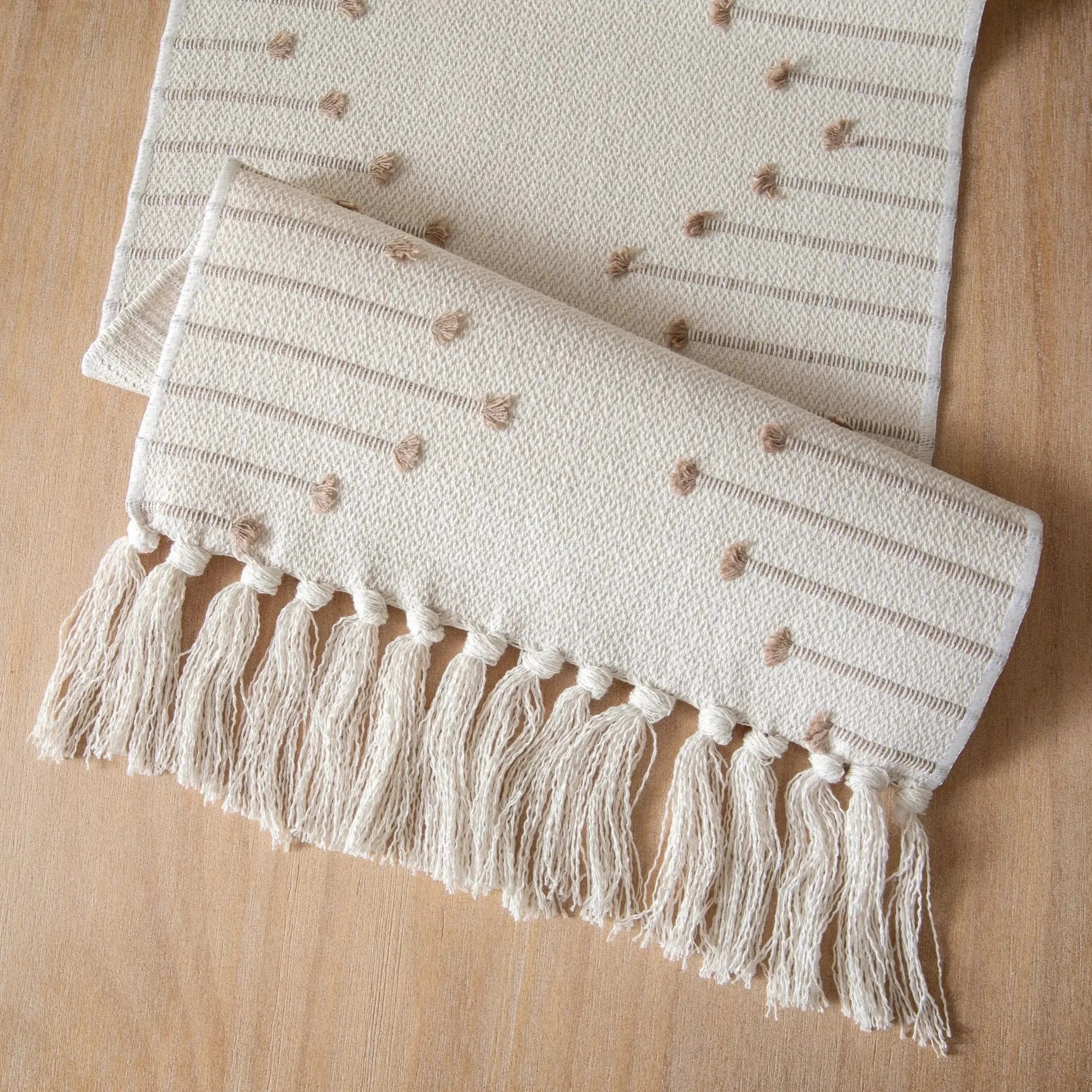 Chemin de Table Motif Boheme - Tissage Coton Brodé Franges