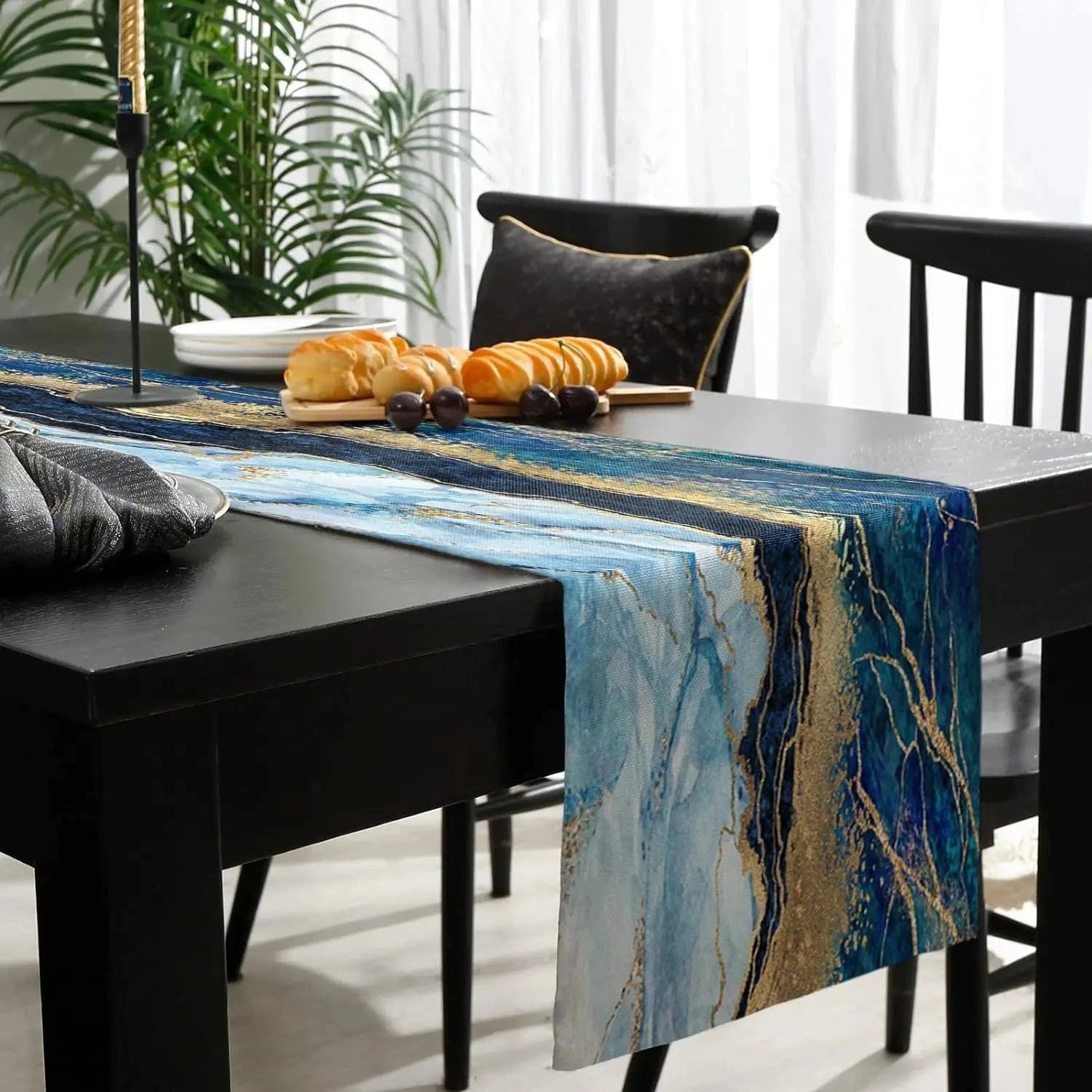 Chemin de Table Ocean - Effet Marbre Bleu Doré Luxueux