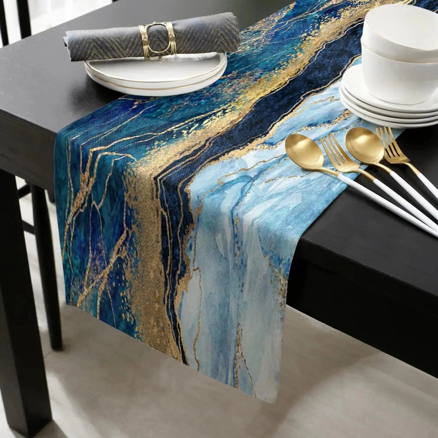 Chemin de Table Ocean - Effet Marbre Bleu Doré Luxueux