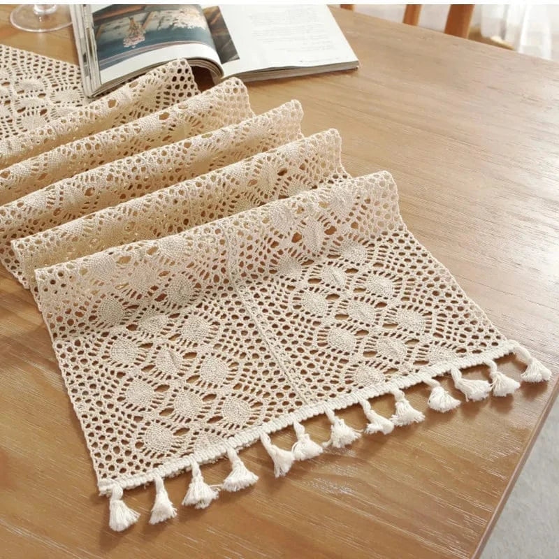 Chemin de Table Rosace au Crochet - Artisanat Floral Authentique