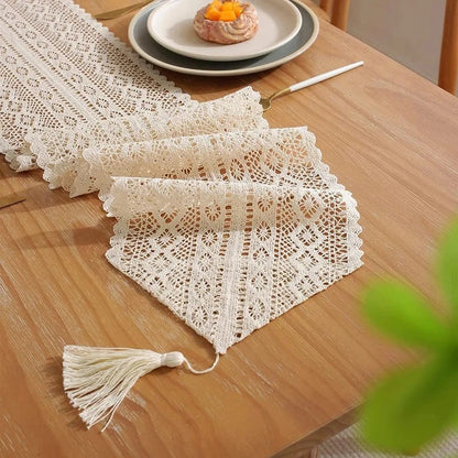 Chemin de Table Beige Dentelle - Élégance Neutre Sophistiquée
