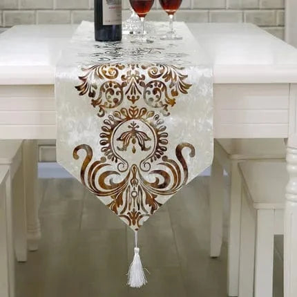 Chemin de Table Blanc et Or - Velours Brodé Luxe Baroque
