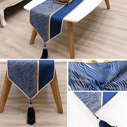 Chemin de Table Bleu Roi - Design Géométrique Luxe avec Pompon