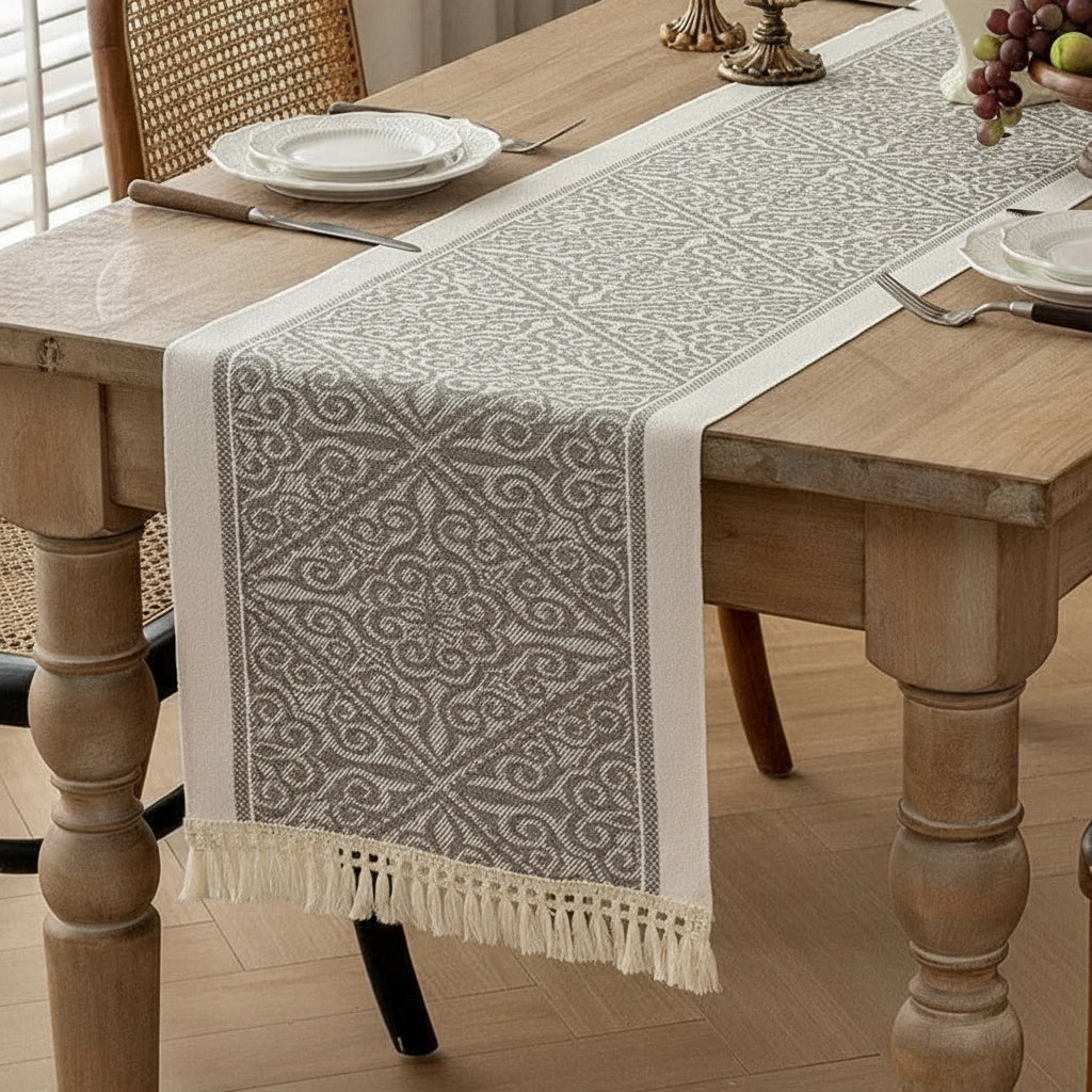 Chemin de Table Carreaux de Ciment - Baroque Taupe Chic