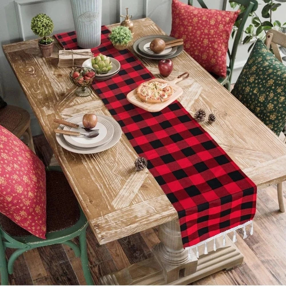 Chemin de Table Carreaux Rouge et Noir - Sublimez votre déco avec style unique !