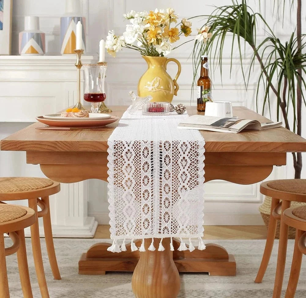 Chemin de Table Dentelle Blanc - Pureté et Élégance Intemporelle