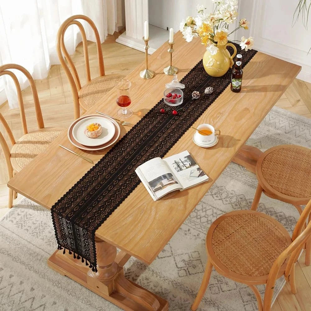 Chemin de Table Dentelle Noir - Sophistication Mystérieuse Glamour