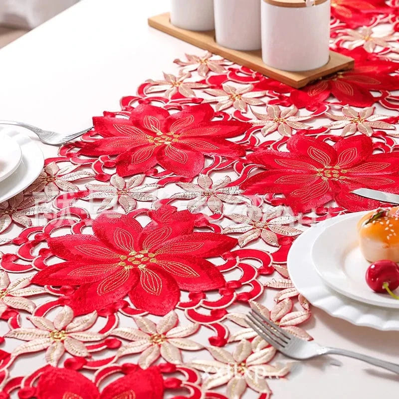 Chemin de Table Fleur de Noël - Découpes Ajourées Luxe