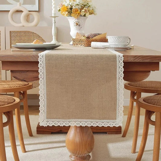 Chemin de Table Jute et Dentelle - Mariage Champêtre Chic