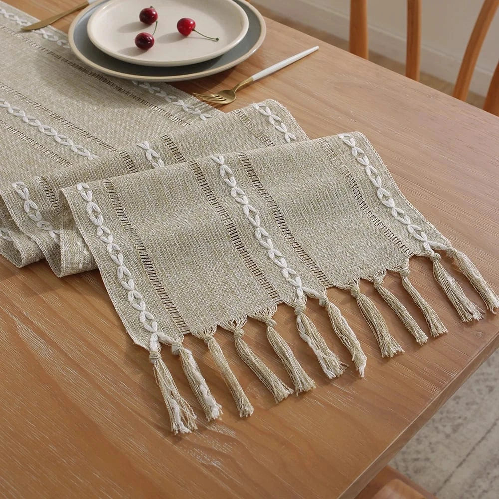 Chemin de Table Lin Taupe - Tissage Tressé Élégance Intemporelle