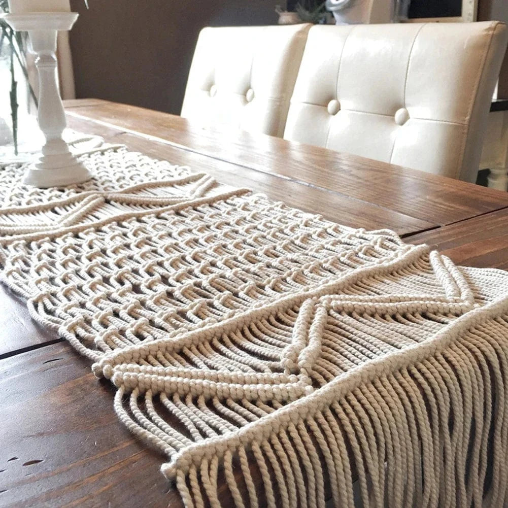 Chemin de Table Macramé Bohème - Tissage Artisanal 100% Coton