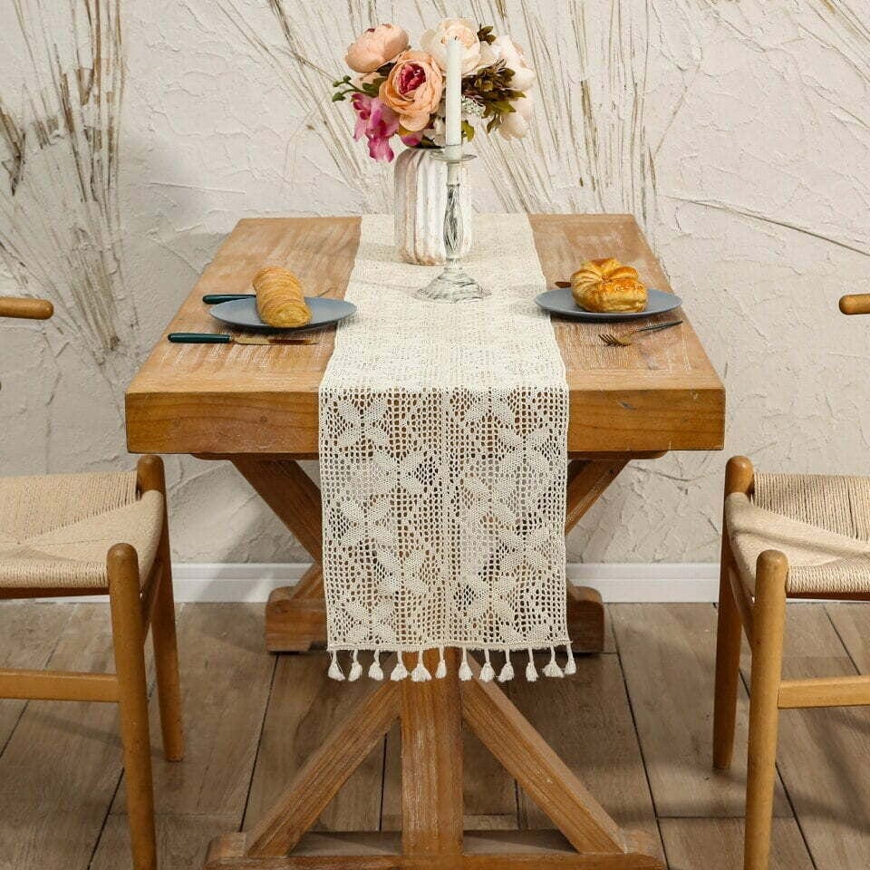 Chemin de Table Marguerite - Dentelle Crochet Beige Artisanal