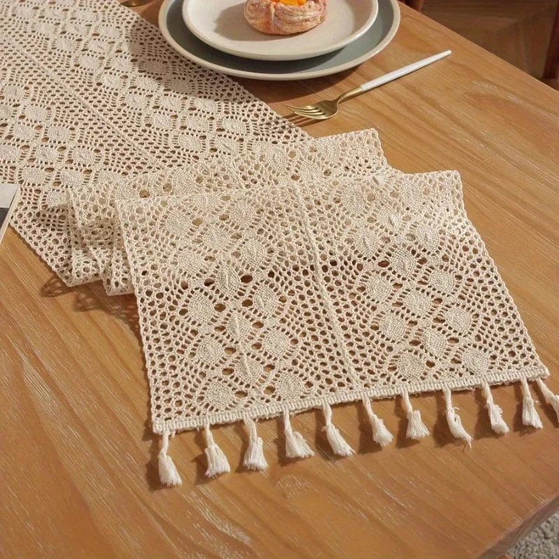 Chemin de Table Rosace au Crochet - Artisanat Floral Authentique