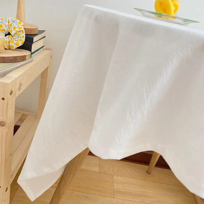 Nappe Blanche Douce et Élégante en Coton